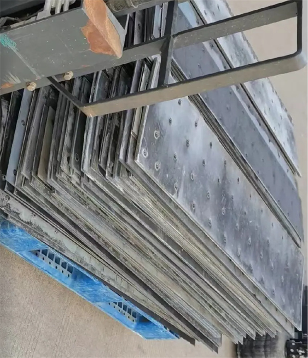 镀铱阳极钛板回收多少钱（铱钛网回收有机合成）